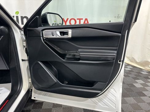 Used 2021 Ford Explorer ST w/ Equipment Group 401A image 8