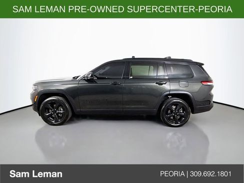 Used 2023 Jeep Grand Cherokee L Limited w/ Black Appearance Package AWD/4WD image 4