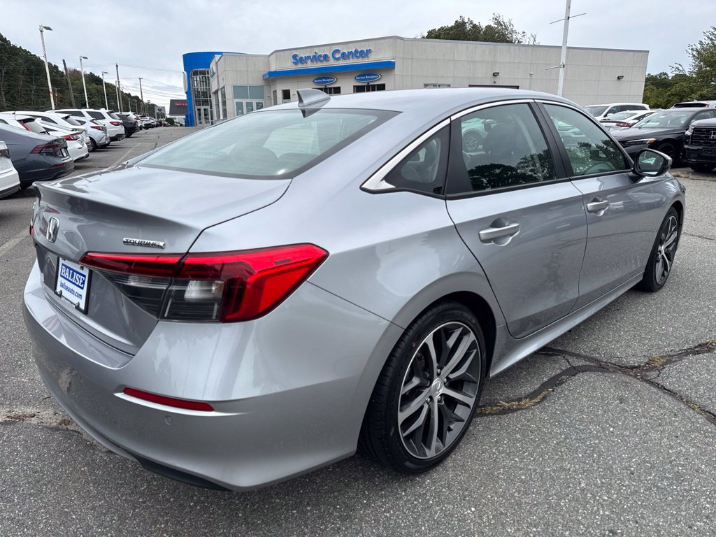 Used 2024 Honda Civic Touring image 6