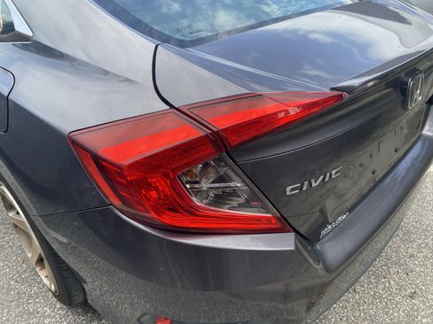 Used 2017 Honda Civic EX-T image 21