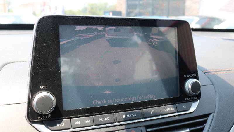Used 2020 Nissan Altima 2.5 SR FWD image 14