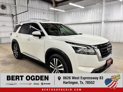 Used 2023 Nissan Pathfinder Platinum