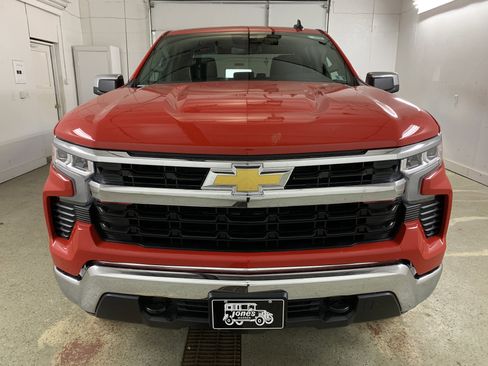 New 2026 Chevrolet Silverado 1500 LT image 2