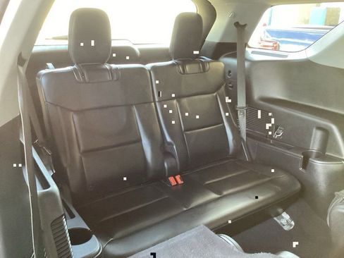 Used 2022 Ford Explorer XLT w/ Equipment Group 202A image 42