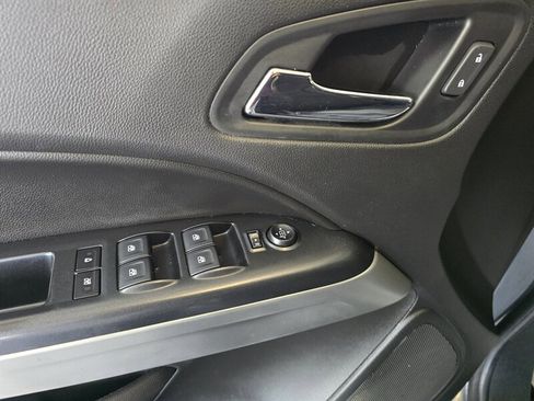 Used 2018 Chevrolet Colorado LT w/ LT Convenience Package AWD/4WD image 32