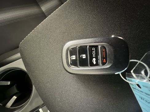 Used 2023 Honda Civic Sport image 19