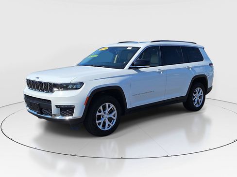 Used 2022 Jeep Grand Cherokee L Limited AWD/4WD image 2
