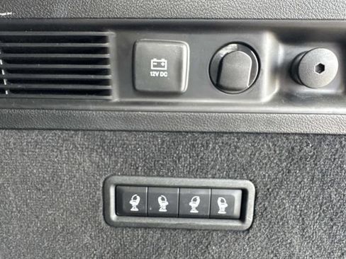 Used 2022 Jeep Grand Wagoneer Series III AWD/4WD image 15