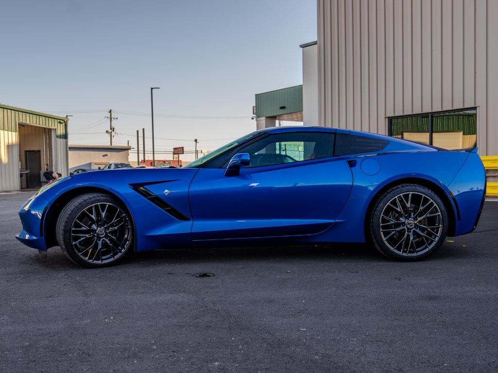 Used 2014 Chevrolet Corvette Stingray Coupe w/ 3LT Preferred Equipment Group RWD image 5