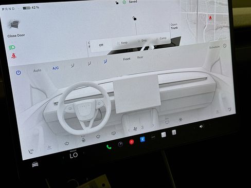 Used 2026 Tesla Model Y Long Range image 23