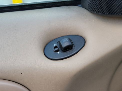 Used 1998 Mercury Sable LS image 28