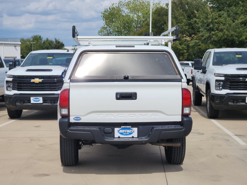 Used 2022 Toyota Tacoma SR RWD image 6