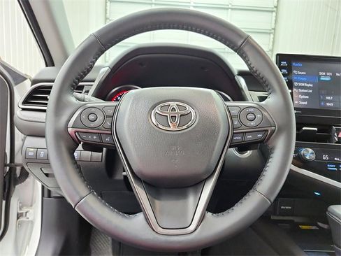 Used 2023 Toyota Camry XSE image 22