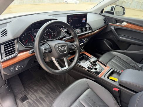 Used 2021 Audi Q5 2.0T Premium AWD/4WD image 12