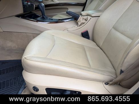 Used 2011 BMW 328i Sedan RWD image 11