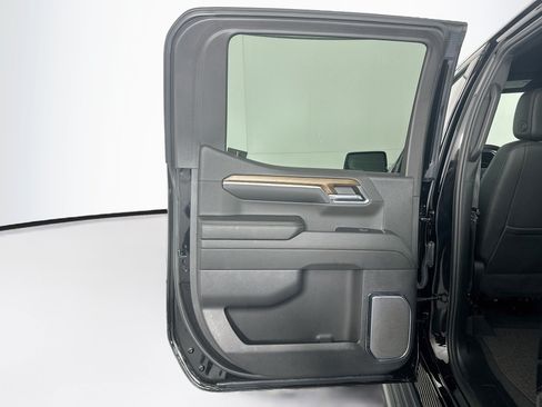 Used 2024 Chevrolet Silverado 1500 High Country w/ Midnight Edition AWD/4WD image 26