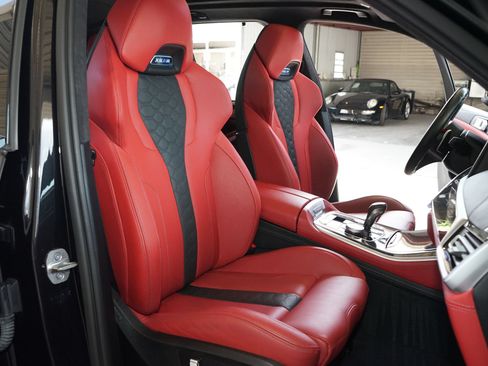 Used 2022 BMW X5 M w/ Executive Package AWD/4WD image 4
