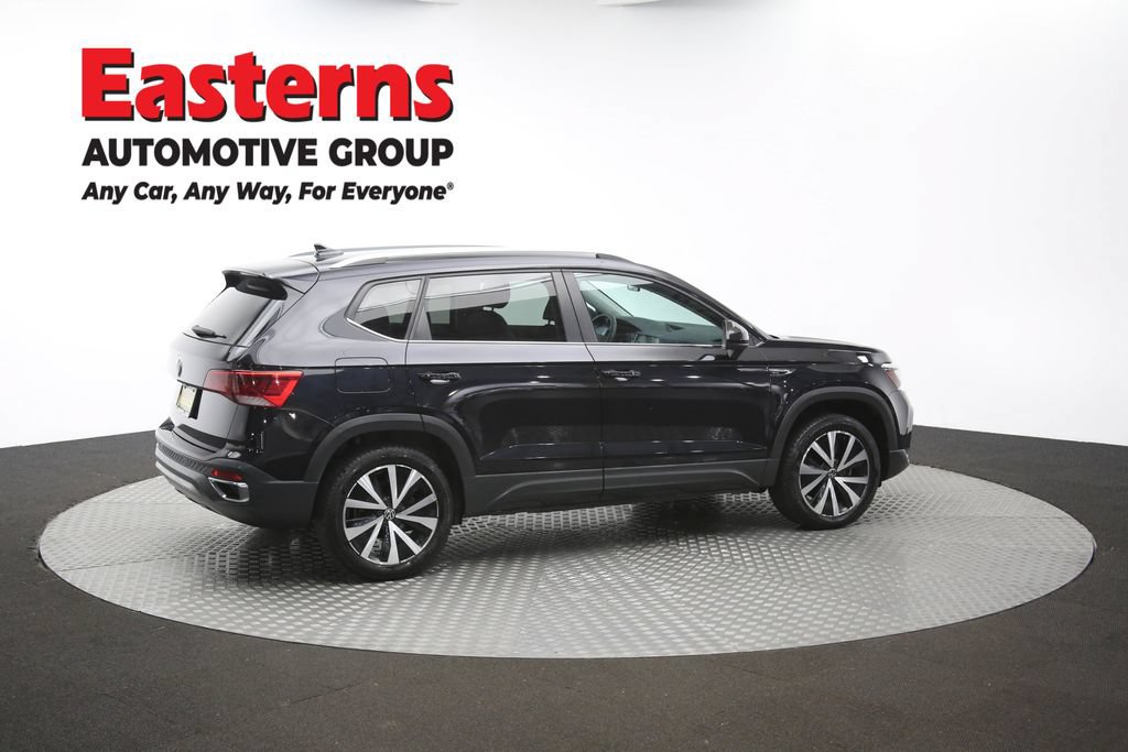 Used 2022 Volkswagen Taos SE AWD/4WD image 40