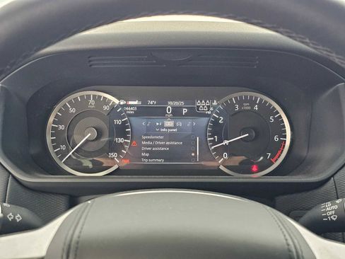 Used 2023 Land Rover Discovery HSE R-Dynamic image 25