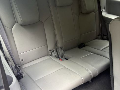 Used 2012 Honda Pilot Touring image 42