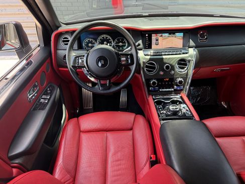 Used 2019 Rolls-Royce Cullinan AWD/4WD image 52