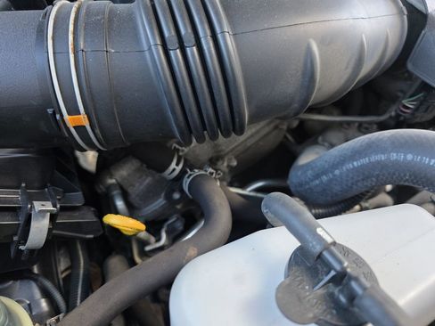 Used 2016 Toyota 4Runner Limited image 29