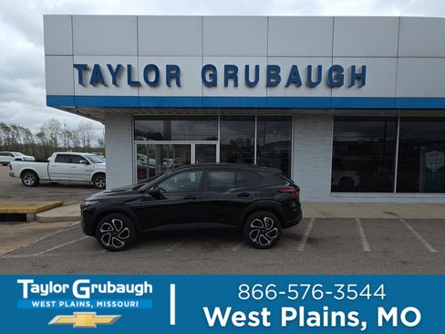 New 2026 Chevrolet Trax RS w/ Driver Confidence Package image 1