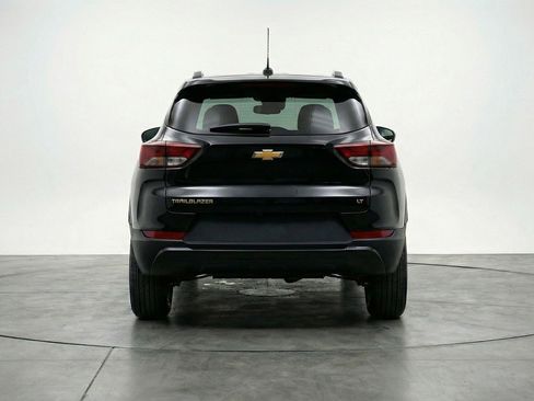 Used 2025 Chevrolet TrailBlazer LT image 7