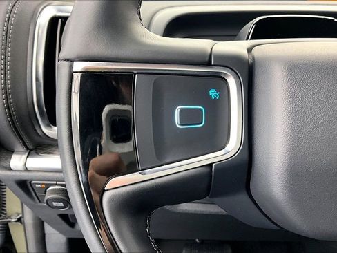 Certified 2025 Ford Expedition Platinum w/ Stealth Performance Package image 18