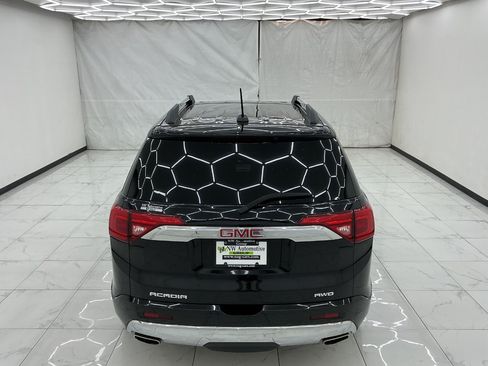 Used 2018 GMC Acadia Denali w/ Technology Package AWD/4WD image 13
