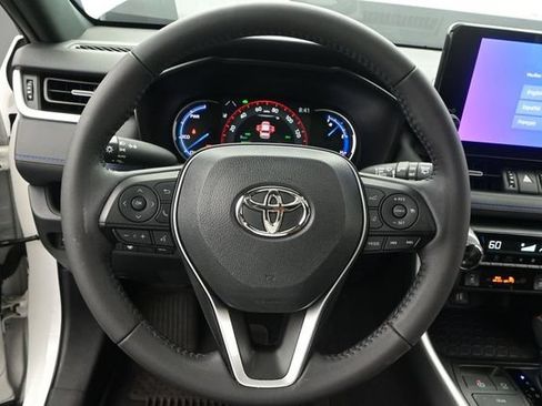 Used 2023 Toyota RAV4 XSE w/ XSE Grade Weather Package AWD/4WD image 7