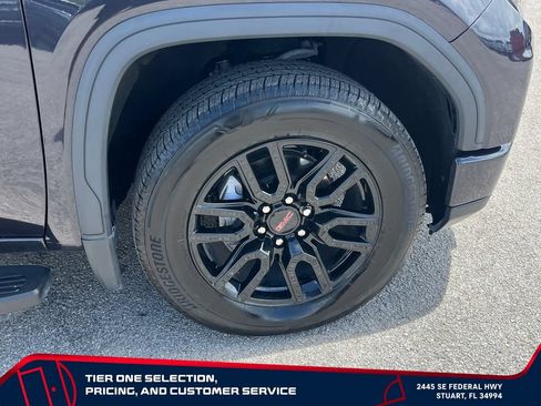 Certified 2025 GMC Sierra 1500 Elevation w/ LPO, Elevation Black Package RWD image 21