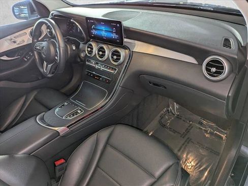 Certified 2022 Mercedes-Benz GLC 300 image 24