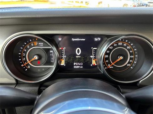 Used 2022 Jeep Wrangler Unlimited Sahara image 21