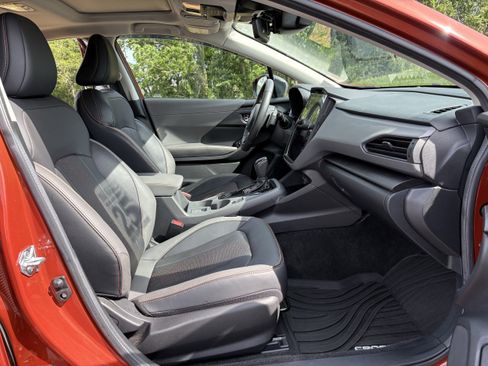 Certified 2025 Subaru Crosstrek 2.5i Limited w/ Popular Package #4A AWD/4WD image 29