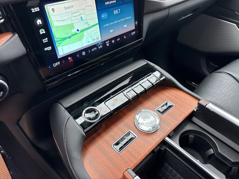 New 2026 Lincoln Navigator Black Label AWD/4WD image 22