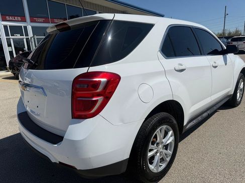 Used 2017 Chevrolet Equinox LS AWD/4WD image 8