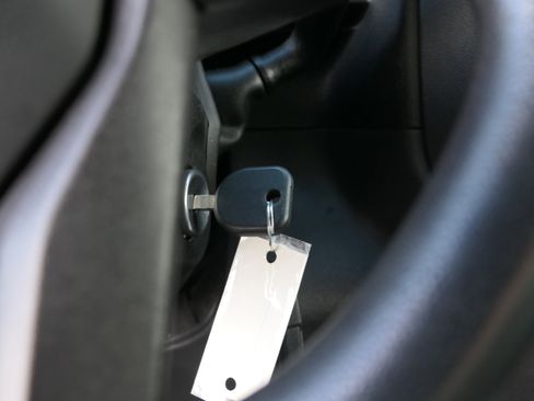 Used 2021 GMC Sierra 1500 2WD Regular Cab w/ Sierra Value Package image 19