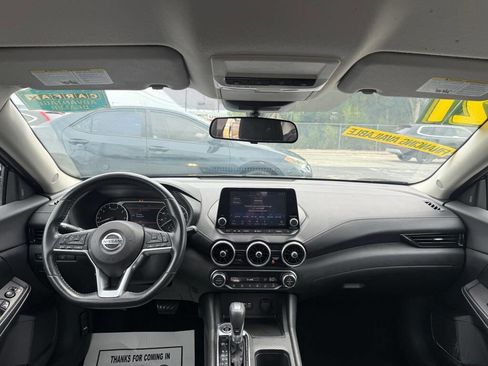Used 2021 Nissan Sentra SV FWD image 19