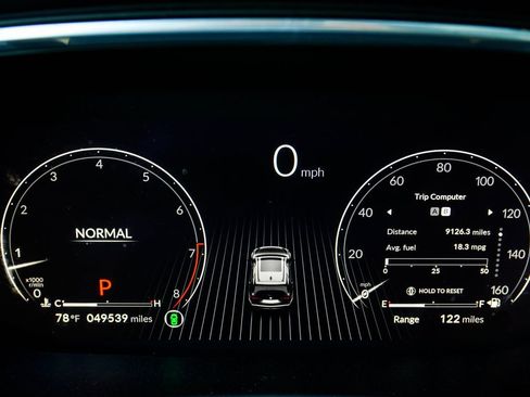 Used 2023 Acura MDX SH-AWD image 28