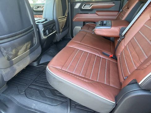 Used 2026 GMC Sierra 3500 Denali Ultimate AWD/4WD image 24