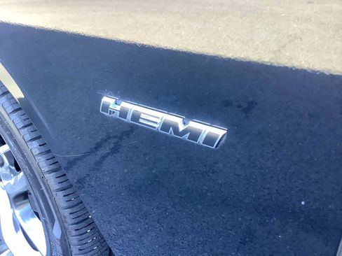 Used 2015 Dodge Challenger R/T Plus RWD image 6
