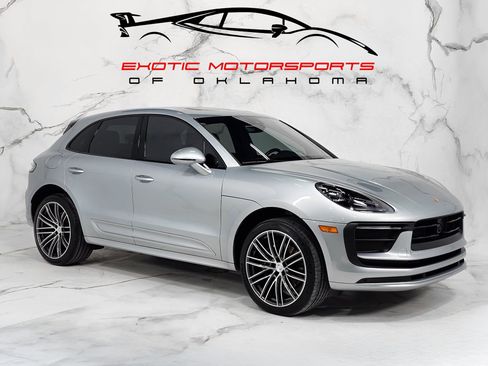 Used 2024 Porsche Macan Turbo image 1