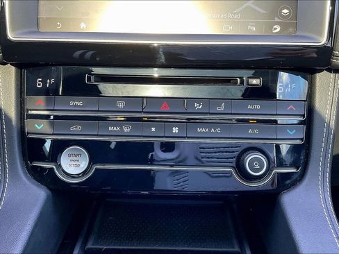 Used 2020 Jaguar F-PACE S image 14
