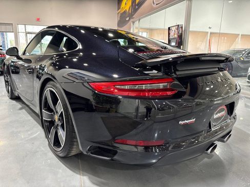 Used 2017 Porsche 911 Carrera image 34