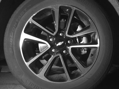 Used 2025 Chevrolet TrailBlazer LT FWD image 13