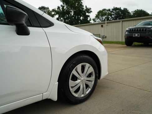 Used 2025 Nissan Versa S w/ Electronics Package FWD image 18