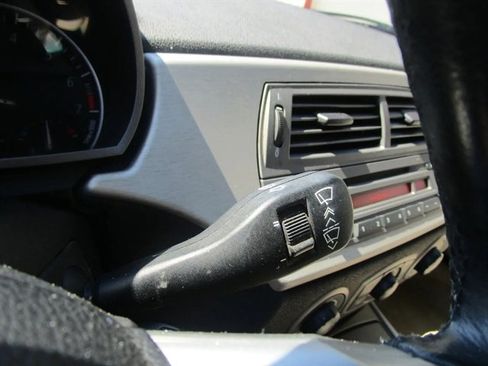 Used 2003 BMW Z4 2.5i image 23