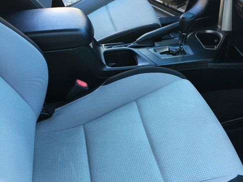 Used 2016 Toyota RAV4 XLE AWD/4WD image 15