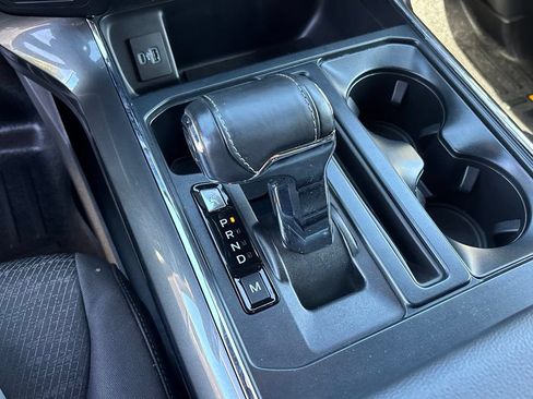 Used 2022 Ford F150 XLT w/ Equipment Group 302A High RWD image 27